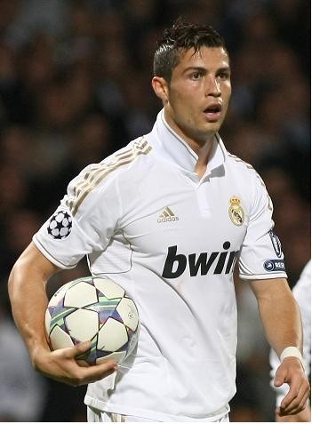 阿联酋1-1伊拉克，阿里-哈马迪破门，卢安齐尼奥救主