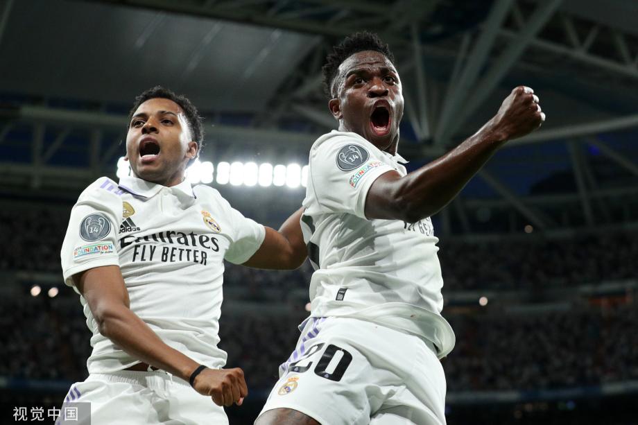 中超欠薪问题严峻，俱乐部准入难，财务困境持续，亟需解决。